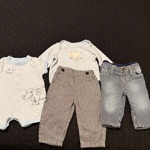 Baby Clothing Set with Animal Prints